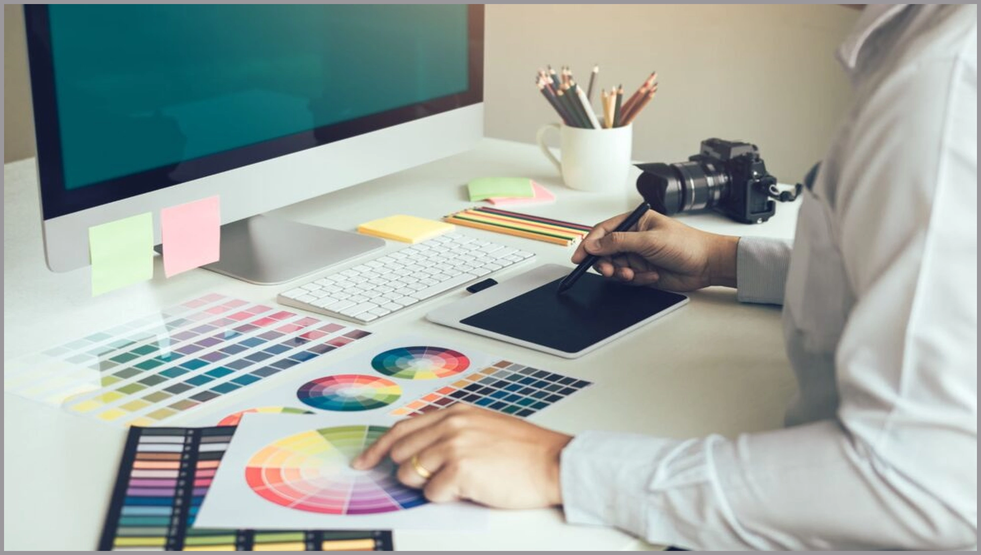 تصميم لوجو احترافي